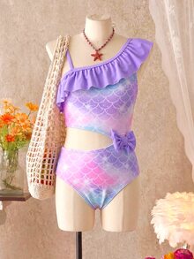 SHEIN 少女款粉藍紫馬卡龍漸層底色 3D 白色魚鱗紋飾 細閃亮片裝飾 單側細肩帶 可調節另一側淺紫色大荷葉蕾絲 時尚連身泳衣 休閒精緻迷人淑女風 - 彩色 - 查看 3