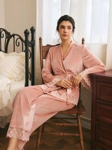 Côtesoire 法式優雅刺繡蕾絲拼接綁帶天鵝絨女款睡衣套裝 - 粉色 - 查看 6