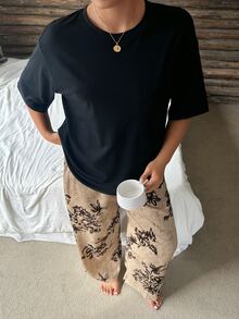 Dazy Plus Solid Color Loose Short Sleeve Top & Patterned Long Pants Spring Summer Loungewear Pajama Set - Black - View 6