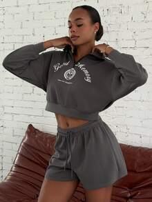 DAZY 2pcs Women's Pajama Set With English Graphic High Neck Short Long Sleeve Sweatshirt And Short Pajama Pants - Light Grey - View 6