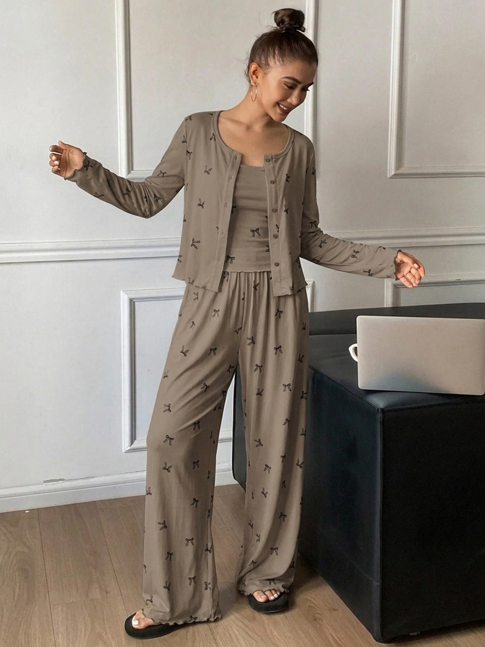 3pcs Bow Print Allover Allover Print Cardigan, Camisole & Pants Women Pajama Set, Autumn
