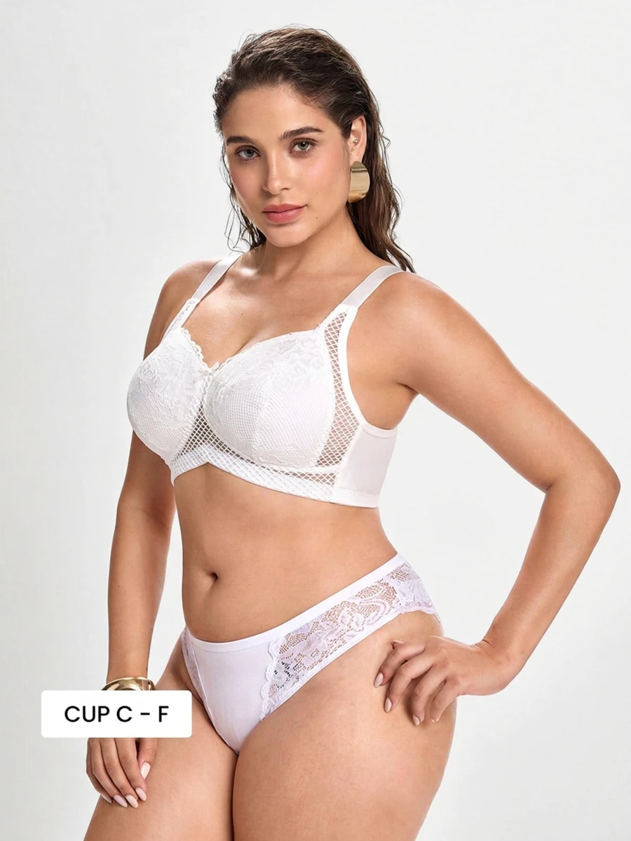 Slumbrini Plus Size Women Comfortable Wireless Lace Patchwork Bra - White - View 1