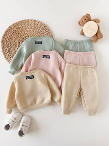 6-Piece Set Of Newborn Casual And Simple Round-Neck Sweatshirts And Trousers With Patch Decorations And Grab Material. A Cost-Effective Multi-Piece Set Suitable For Birthday Parties, Evening Parties, Performances, Weddings, Baptisms, And Opening Ceremonies. Suitable For Christmas And Holidays. Suitable For Daily Use, Suitable For School, Suitable For Travel, And Suitable For Autumn And Winter. - Multicolor - View 1