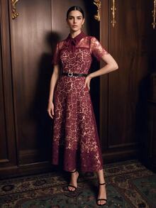 Anewsta Gaun Wanita Model Baru Musim Semi/Panas dengan Detail Renda yang Mengencangkan Pinggang - Burgundy - View 6