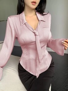 Celisse 女款淺粉色緞面翻領V領綁腰開衩襯衫，適合早午餐與辦公室，秋季浪漫優雅風 - 粉色 - 查看 5