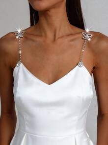 Spicy Aura 1 Pair Women's Butterfly Rhinestone Bridal Shoulder Strap Accessories, Sparkling - Silver - View 3