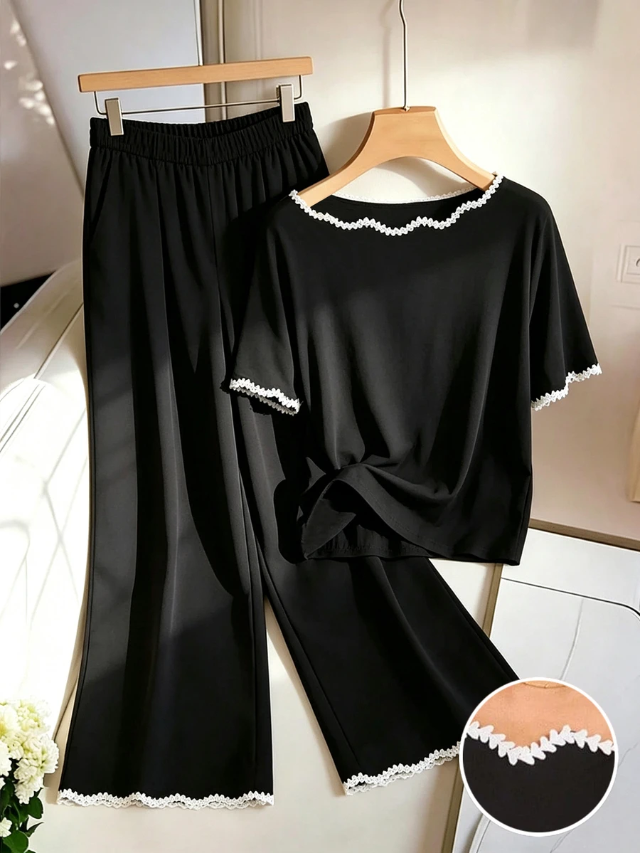GlowEve CURVE Plus Size Women's Korean Style Casual Sweet Black Top And Bow Tie Long Pants, White Heart Lace Patchwork Two Pieces Set, Suitable For Daily Casual Wear, Home Lazy Wear, Entertainment Party Wear, Daily Commute Wear, Daily Wear - Black - View 1