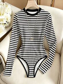 SHEIN LUNE Bodysuit Wanita Bergaris Hitam Putih, Leher Bulat, Lengan Panjang, Pas Badan - Hitam - View 9