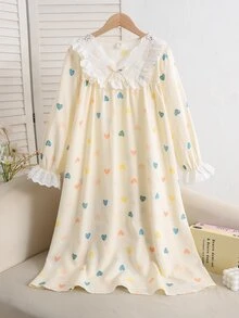 SHEIN 少女寬鬆休閒童裝刺繡蕾絲飾邊拼接愛心紋理梭織長袖蝴蝶結家居睡袍杏色秋冬套裝 - 杏色 - 查看 3