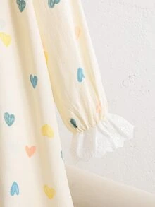 SHEIN 少女寬鬆休閒童裝刺繡蕾絲飾邊拼接愛心紋理梭織長袖蝴蝶結家居睡袍杏色秋冬套裝 - 杏色 - 查看 6