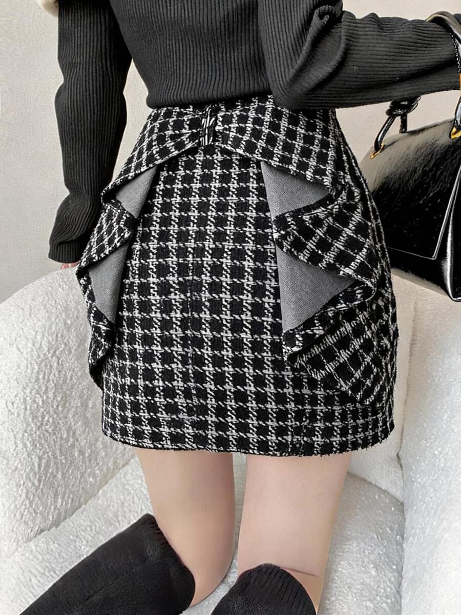 FRIFUL Women's Plaid Casual Versatile Daily Wear Skirt Fall - Black - View 1