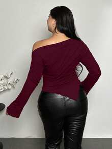 Firerie Plus Size Women Red Solid Asymmetric Hem Ruched Shoulder Long Sleeve Fitted Fashionable T-Shirt/Winter - Burgundy - View 3