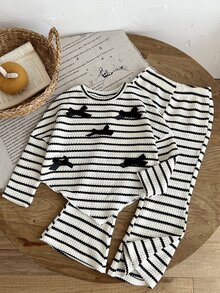 SHEIN Playful Pals 2pcs Young Girls Vintage Style Brown Ribbed Set, Soft Skin-Friendly Ribbed Fabric, Round Neck Top With Pearl Decor And Lantern Sleeve, Flared Pants - Black and White - View 6