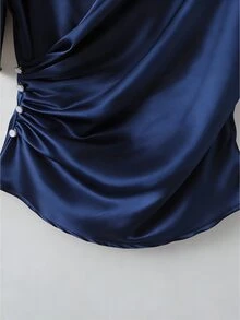 Franclia 优雅缎面衬衫，短袖衬衫，V领衬衫，日常衬衫 - 藏蓝色 - 查看 4