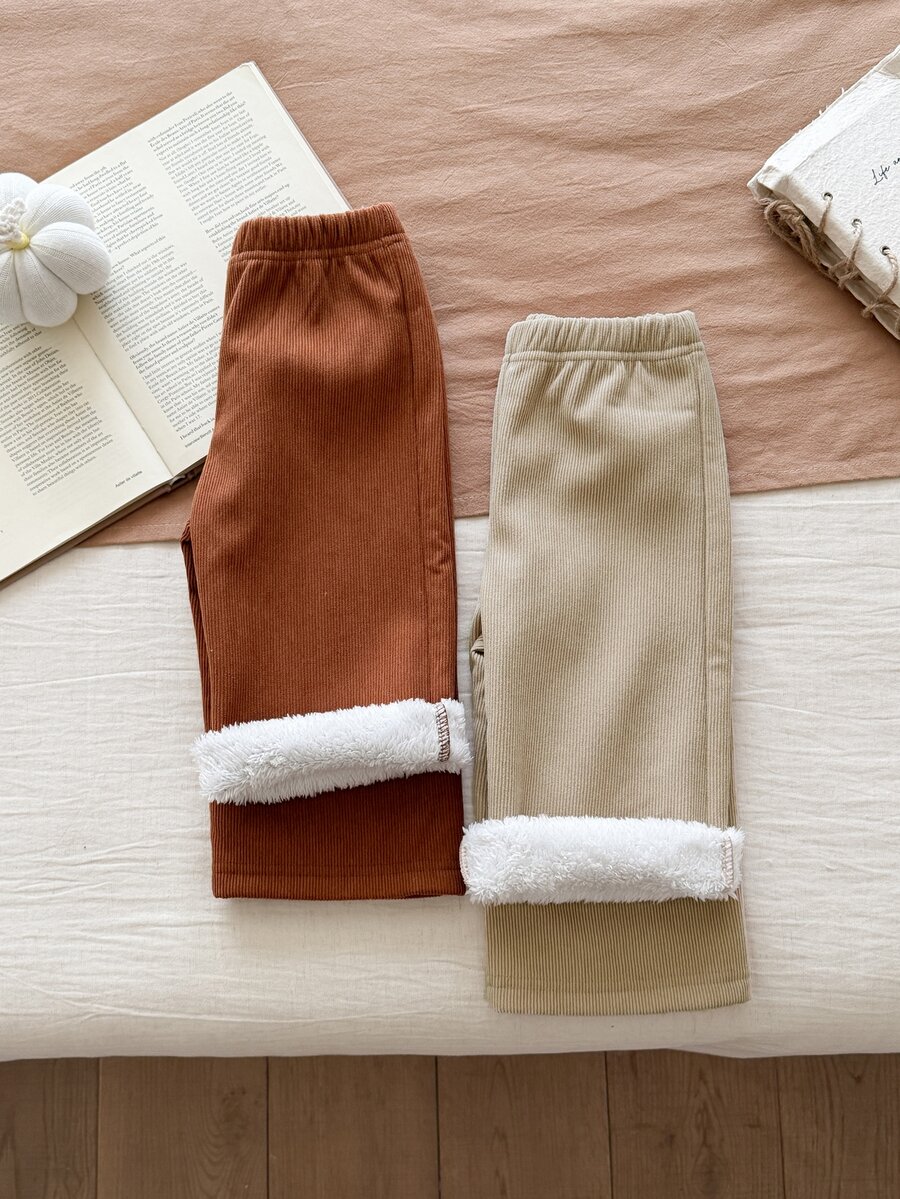 SHEIN 2件/包 嬰兒女童秋冬新款返校咖啡色與卡其色休閒寬鬆抓絨內裡厚磅燈芯絨長褲,純色無圖案,高腰鬆緊腰寬鬆直筒版型,適合學校、戶外、日常穿著,百搭休閒長褲 - 棕色 - 查看 1