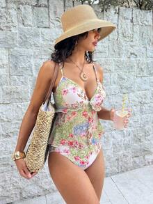 Bonvoyette Women's Holiday Fresh Ditsy Floral Ruffled Adjustable Spaghetti Strap Tankini Set, For Summer Beach Vacation - Multicolor - View 3