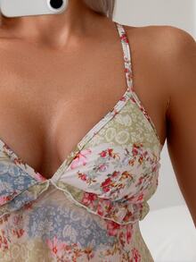 Bonvoyette Women's Holiday Fresh Ditsy Floral Ruffled Adjustable Spaghetti Strap Tankini Set, For Summer Beach Vacation - Multicolor - View 8