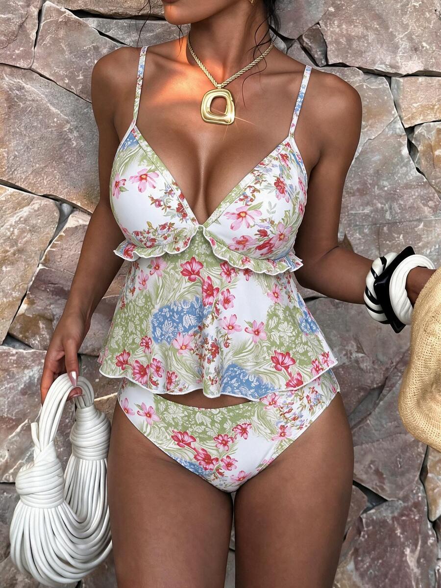 Bonvoyette Women's Holiday Fresh Ditsy Floral Ruffled Adjustable Spaghetti Strap Tankini Set, For Summer Beach Vacation - Multicolor - View 1