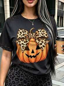 Rovax Women's Plus-Size 2 Pieces Set, Short-Sleeved Tops And Shorts.Leopard And Pumpkin Pattern. Suitable For Halloween, Casual,Gift For Friends - Multicolor - View 3