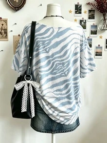 Lalippa Kaos Wanita Ukuran Besar Motif Hewan, Kaos Bahu Longgar, Atasan Leher Asimetris Cocok untuk Pertunjukan & Jalan-jalan Santai, Hadiah untuk Teman - MultiWarna - View 2