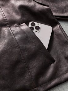 AXEPEAK 男士時尚拉鍊棕色條紋拼接口袋PU材質夾克，寬鬆版型，適合假期海灘、秋季街頭穿搭、春季戶外 - 棕色 - 查看 5