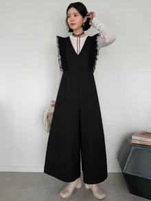 FRIFUL Jumpsuit dengan Trim Ruffle Jala Kontras Tanpa Kaos - Hitam - View 3
