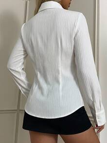 SHEIN EZwear 女款純色長袖單排扣休閒襯衫 - 白色 - 查看 2