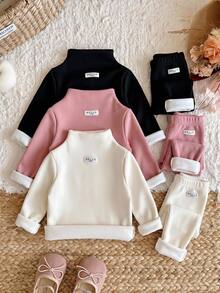 SHEIN 女嬰 3 件組高領保暖內層上衣，加厚複合毛絨內裡，修身花瓣袖，冬季穿著 - 彩色 - 查看 1
