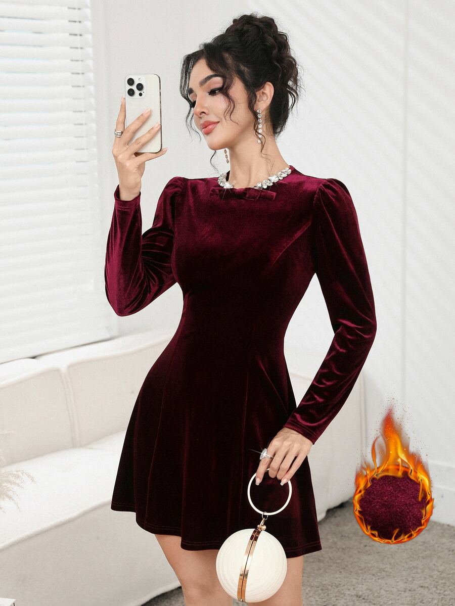 Modelyn 女士纯色蝴蝶结装饰水钻圆领泡泡袖优雅短款连衣裙 - 酒紅色 - 查看 1