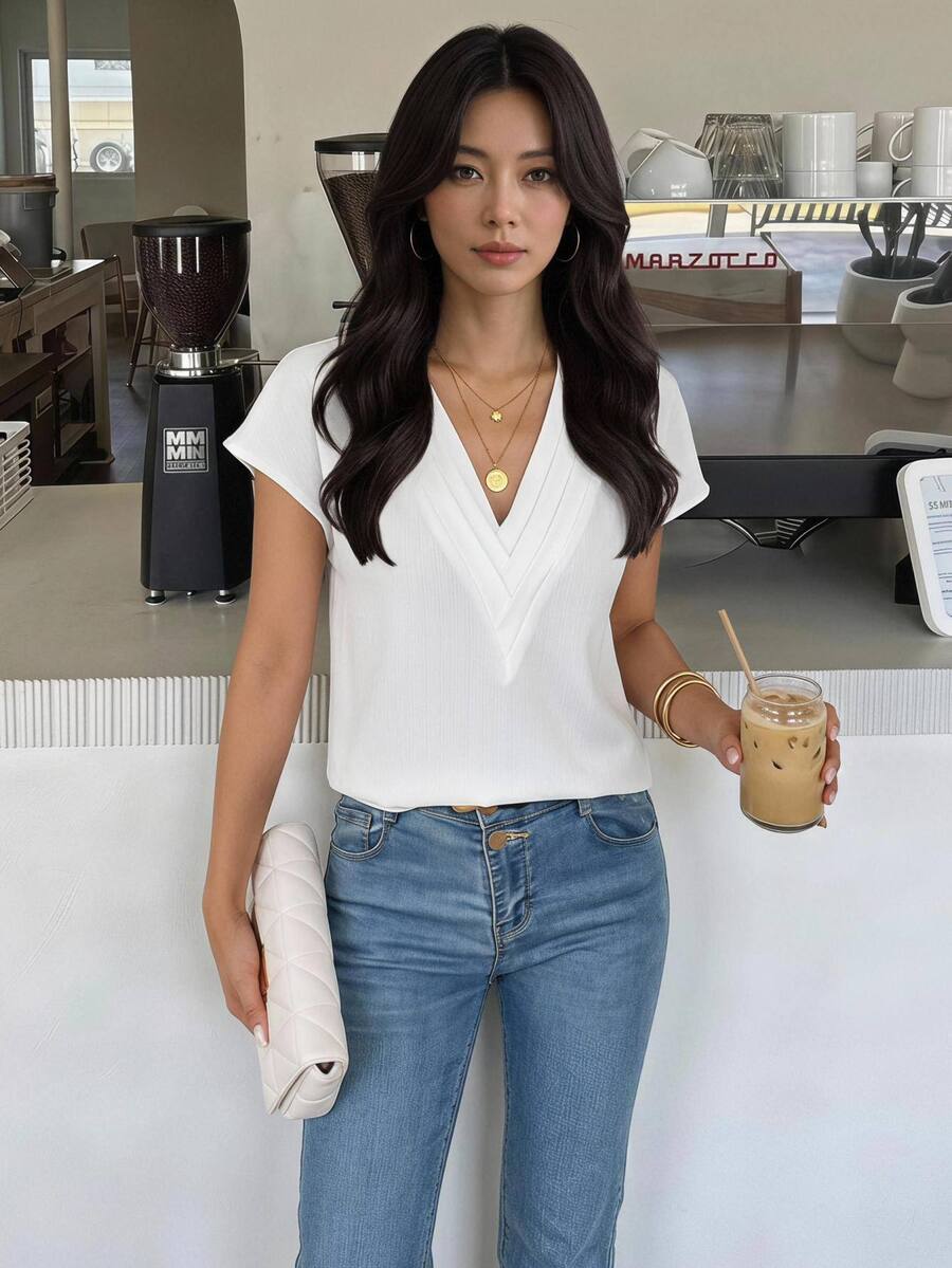 SHEIN Privé Solid Batwing Sleeve V Neck Blouse,Short Sleeve Tops,Graduation,Teacher Outfits For Women,Back To School - White - View 1