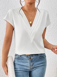 SHEIN Privé Solid Batwing Sleeve V Neck Blouse,Short Sleeve Tops,Graduation,Teacher Outfits For Women,Back To School - White - View 2