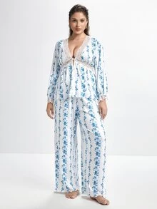 Slumbrini French Elegant Romantic Pastoral Ditsy Floral Lace Patchwork V-Neck Comfortable Plus Size Pajama Set - White - View 3