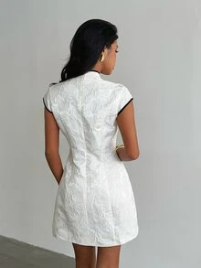 SHEIN Unity Women Chinese Qipao Mini Dress Mandarin Collar Frog Button Contrast Piping Jacquard Cap Sleeve Slit Summer Retro Elegant 60s Cheongsam Tea Party White - Apricot - View 8