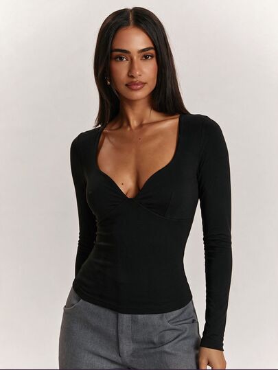 SHEIN BAE Black Heart-Shaped Deep V-Neck Long Sleeve Base Layer Top/Molded Cup Elastic Slim Fit Wearable Inner Top/Black Basic Top/Suitable For Daily Casual Outings, Dates, Gatherings, Layering, Commuting, Light Parties