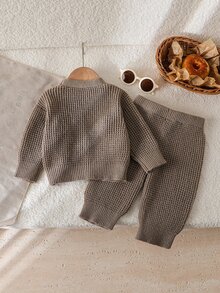SHEIN 嬰兒灰色卡其色V領短版開襟衫+長褲套裝，卡其色簡約百搭純色套裝，柔軟舒適面料，適合休閒外出 - 卡其色 - 查看 2