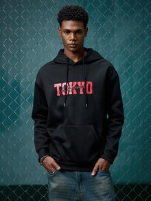 EVRINFINITE 男士休闲时尚百搭街头赛车元素标语印花袋鼠口袋抽绳宽松连帽衫，秋冬款 - 純黑 - 查看 2