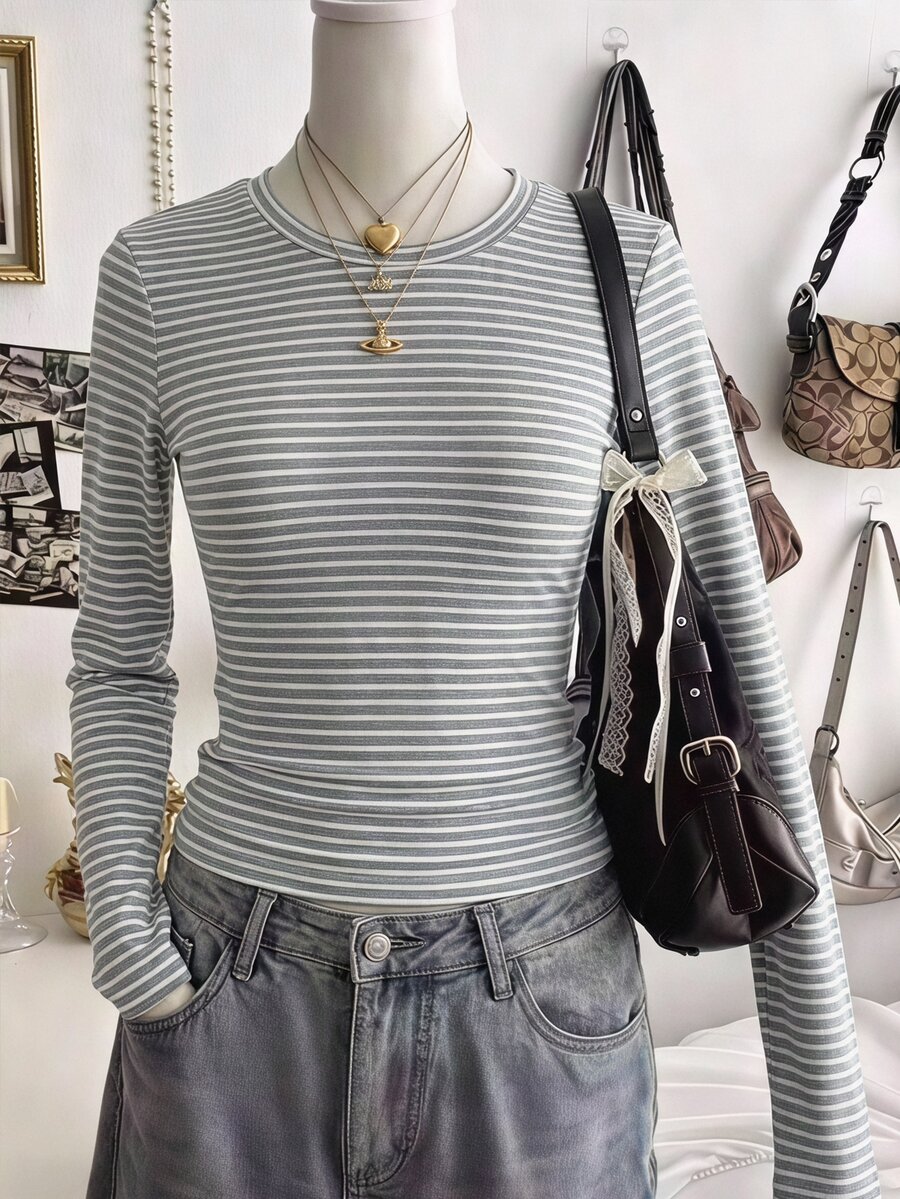 SHEIN 青少年女孩灰色與白色條紋長袖休閒百搭設計T恤,適合春季與秋季,完美適用於日常穿著、通勤、旅行與聚會 - 灰色 - 查看 1