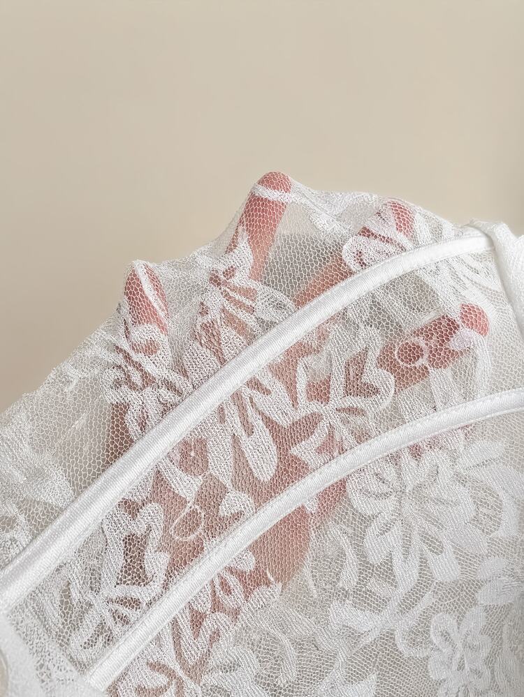 Attitoon 女款蕾絲飾邊露肩休閒百搭日常穿搭上衣 - 白色 - 查看 8