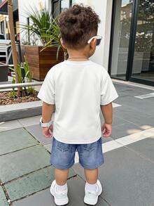 男嬰休閒極簡短袖圓領T恤套裝，2件套，適合秋季返校季 - 白色 - 查看 2