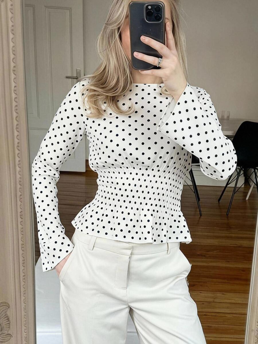 SHEIN EZwear 白色波點針織女款T恤,抽褶腰部與荷葉邊下擺 - 白色 - 查看 1