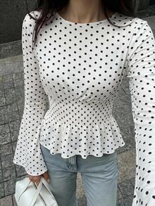 SHEIN EZwear 白色波點針織女款T恤，抽褶腰部與荷葉邊下擺 - 白色 - 查看 12