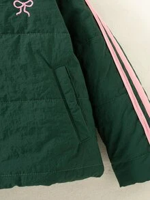 SHEIN Elladie kids 少女條紋蝴蝶結寬鬆冬季外套，Y2K上衣，秋季新款，校園風，綠色與粉色對比條紋裝飾夾克蝴蝶結秋季款 - 綠色 - 查看 8