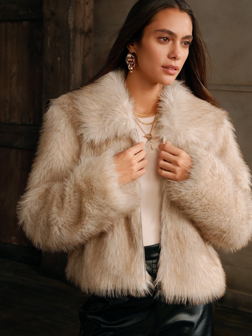 Anewsta Chaqueta corta esponjosa clásica elegante para mujer, beige, para salir de noche, invierno