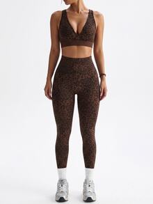 Dewbera Dewbera Women's Seamless Brown Zebra Print Cropped Tank Top And Leggings Sports Sporty Athletic Set Gym Autumn - Brown - View 3