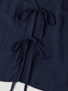 SHEIN LUNE 女款紋理百搭上衣，休閒優雅純色V領喇叭袖前綁帶襯衫，日常日穿海軍藍秋季 - 藏蓝色 - 查看 4