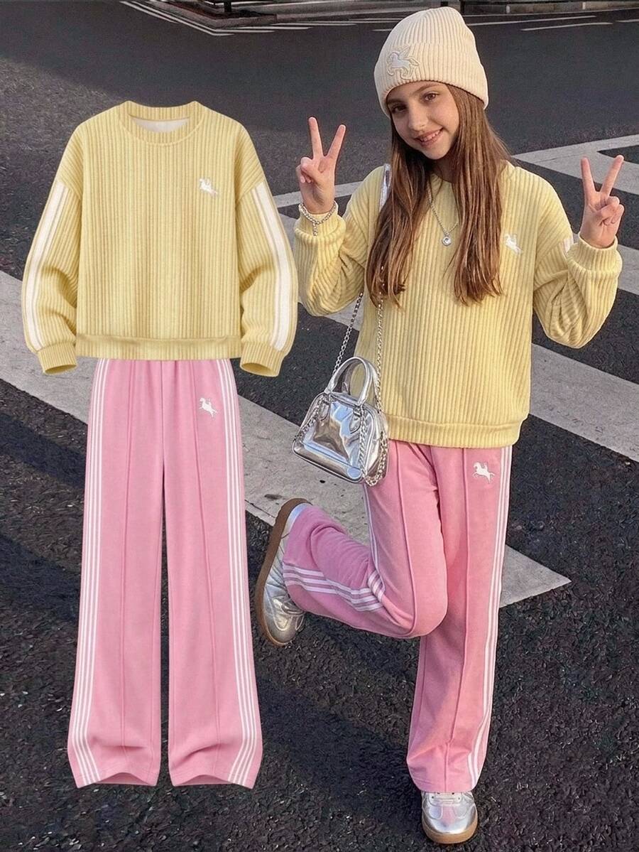 Kids Tween Girls Cartoon Pattern Crew Neck Drop Shoulder Sweatshirt & Straight Leg Pants 2 Pieces Set - Multicolor - View 1