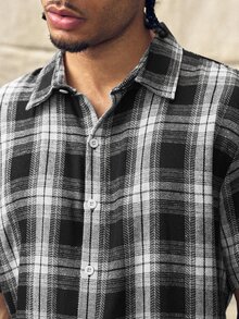 Men's Casual Plaid Front Button Short Sleeve Shirt, Suitable For Daily Wear, Fall,Casual Cotton Shirt,Gift For Him - Black and White - View 4