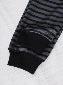 SHEIN Sparklyn 女童條紋兩件套，連帽衫，秋季穿搭，不對稱肩長袖條紋上衣，鬆緊腰條紋寬腿褲 - 黑色 - 查看 5