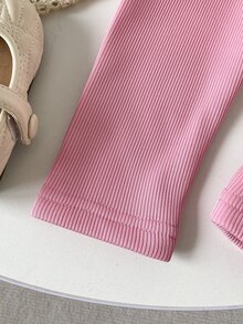 SHEIN Playful Pals 2件組幼女可愛甜美粉白蝴蝶毛絨長袖圓領加厚衛衣褲套裝，生日派對秋季萬聖節聖誕絨毛款 - 粉色 - 查看 8