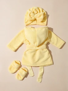 SHEIN 3pcs Newborn Baby Girls Photo Prop Outfit Cute Sweet Yellow Bow Crown Embroidery Fuzzy Long Sleeve Hooded Thick Birthday Autumn Katseye Princess Bebe - Yellow - View 2